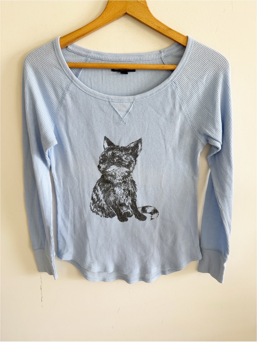 American eagle baby light blue fox print waffle knit long sleeve top size small